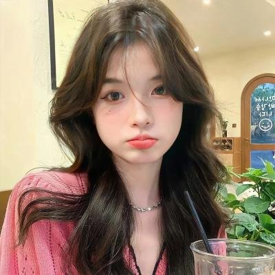 邪恶的蕾丝莉